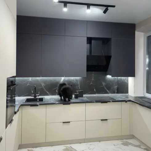 Как тёплый пол влияет на кухонную мебель