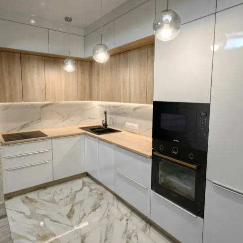 Преимущества акрилового покрытия кухонь — глянцевый блеск без царапин