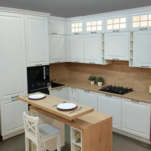 Кухонные антресоли до потолка — комфорт без давления и громоздкости