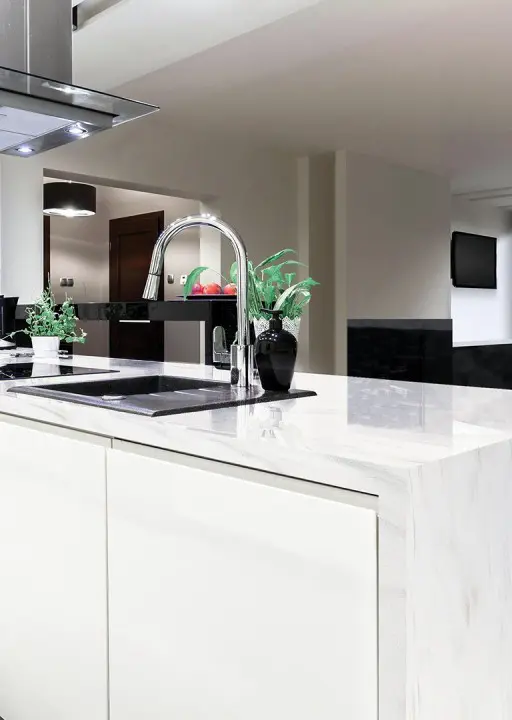 GRANDEX M 710 A Float Rock