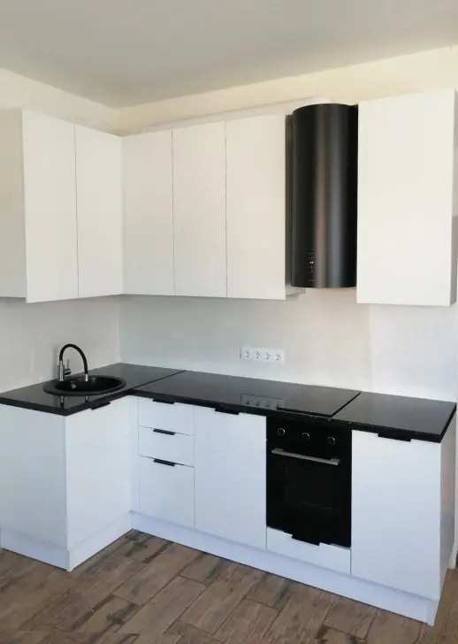 Гранит черный глянец 713