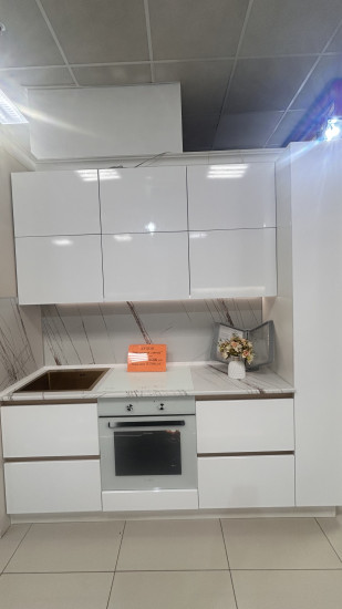 Молочный глянец 2130 мм