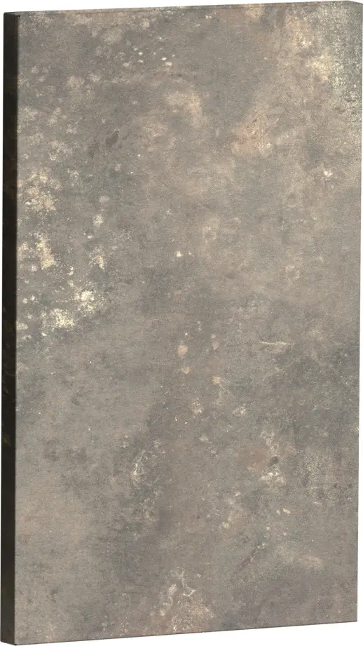 Камень светло-серый