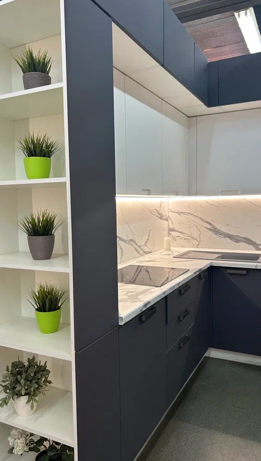 Кухонный гарнитур «Кухонный гарнитур «Мрамор графит 2500*2450 мм»»